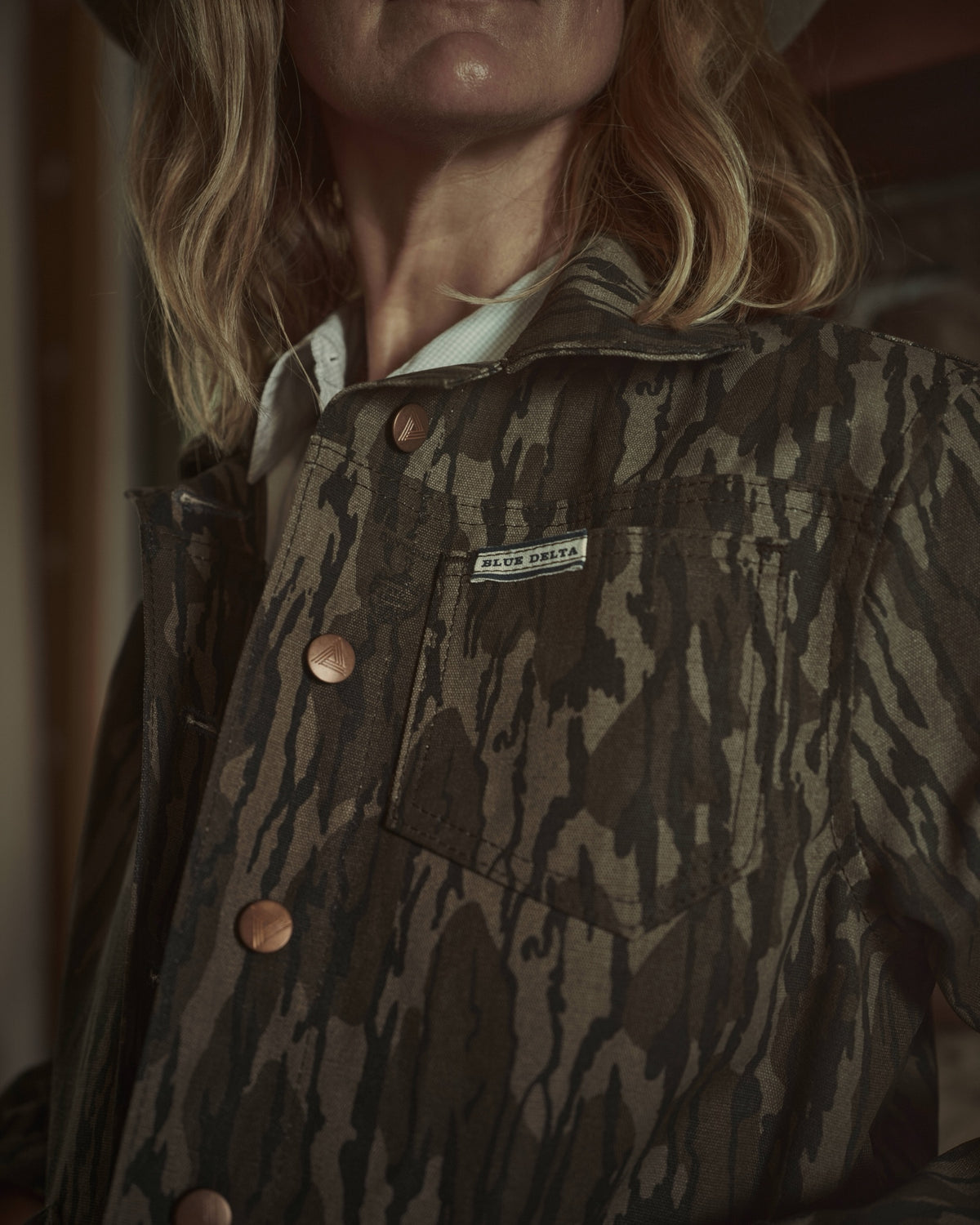 Close-up of the women's Bottomland canvas jacket front