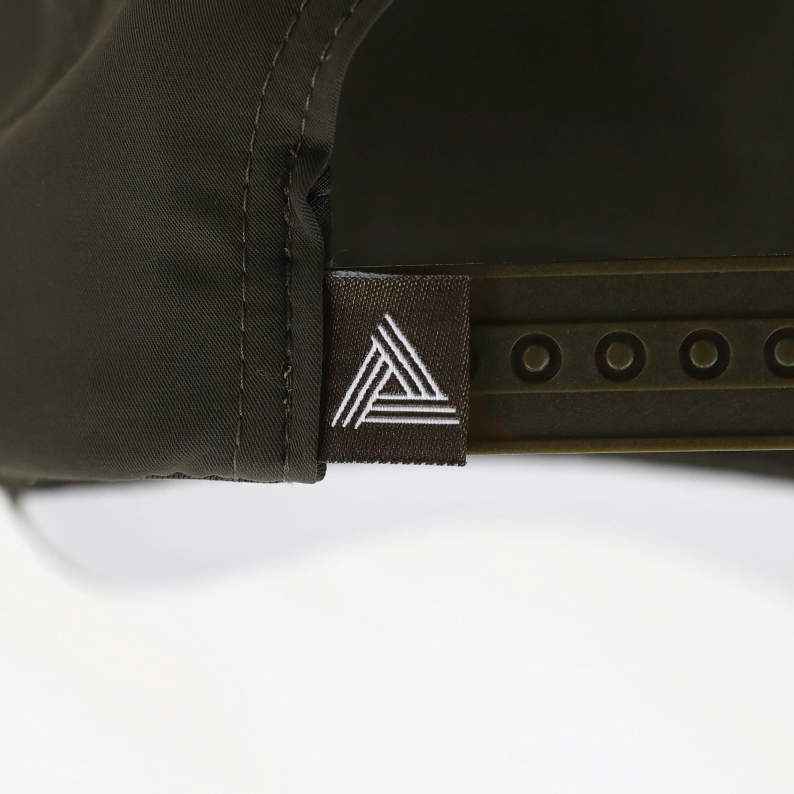 Label Hat