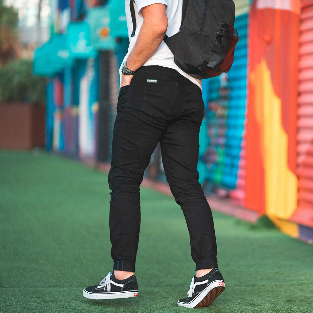 Straight / Super Black - View 2