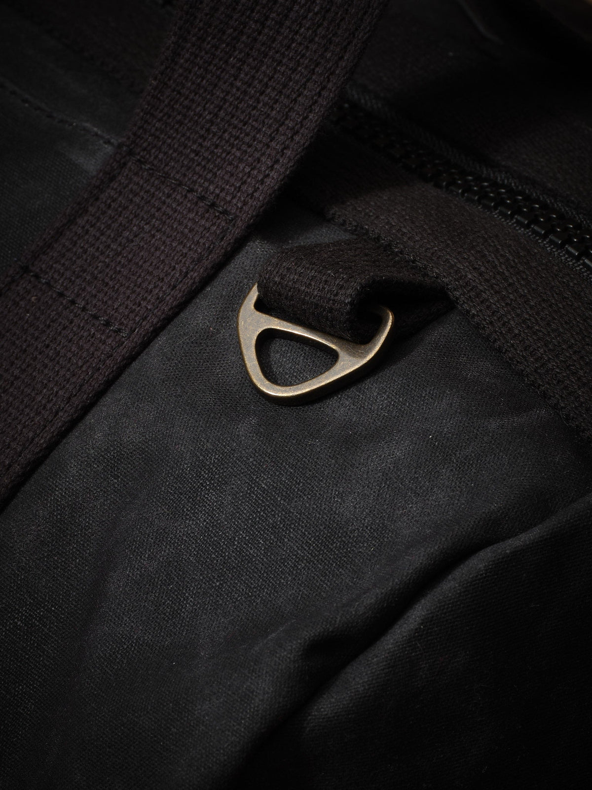 Waxed Canvas Duffle in black: antique brass D-ring
